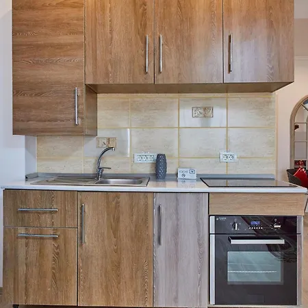 Ella Boutik Cytadell 4*